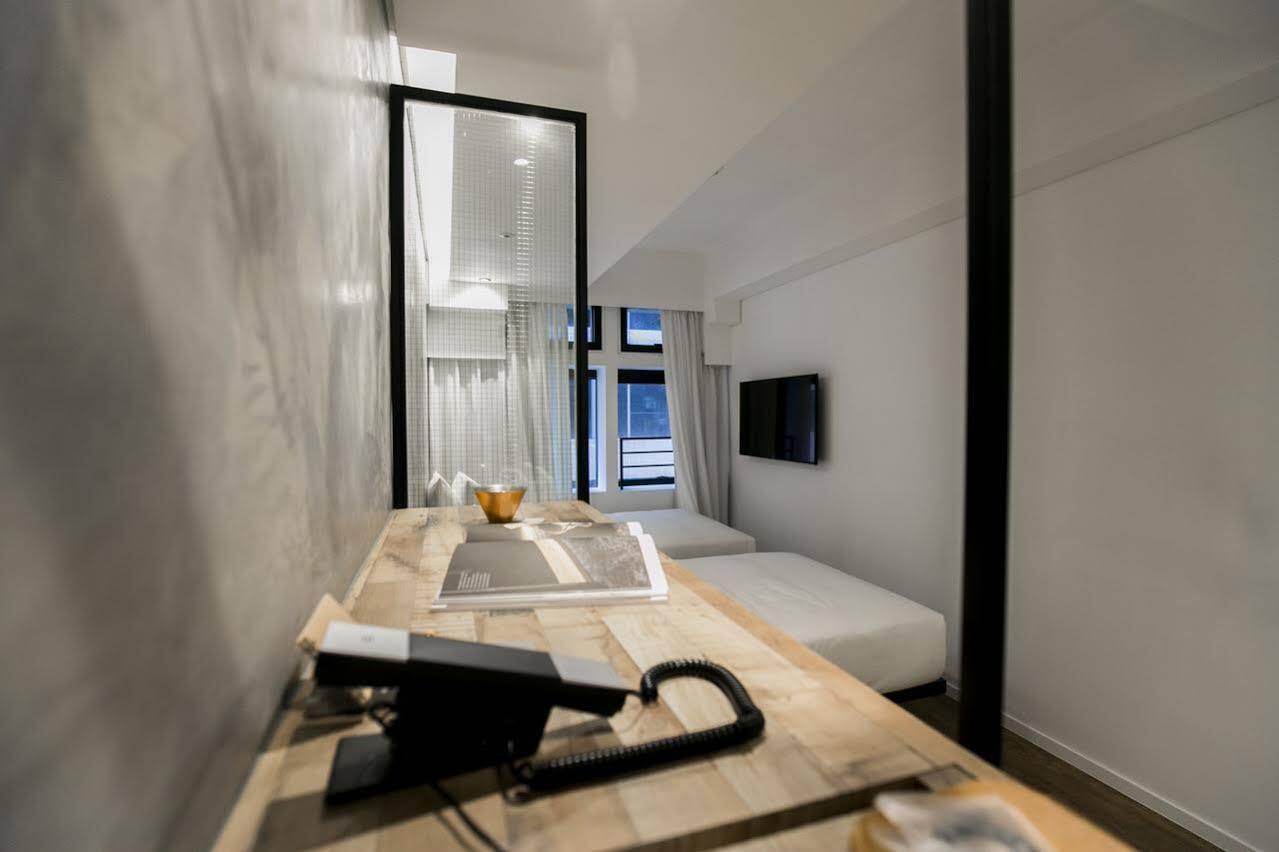 Hotel Hart Хонконг Екстериор снимка